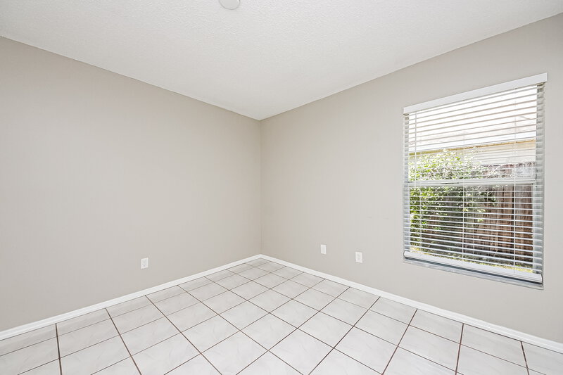 2,120/Mo, 1011 Ocala Woods Ln Orlando, FL 32824 Bedroom View 2