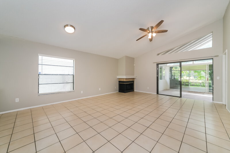 2,295/Mo, 1422 Julip Dr Orlando, FL 32825 Living Room View
