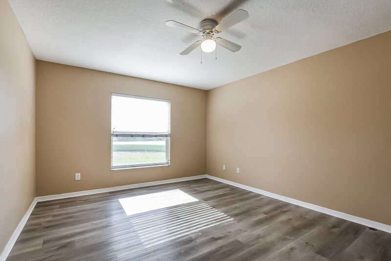 2,425/Mo, 500 Tuten Trl Orlando, FL 32828 Main Bedroom View 3