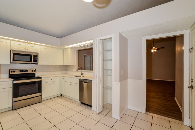 2,650/Mo, 1038 Shaffer Trail Oviedo, FL 32765 Misc View 5