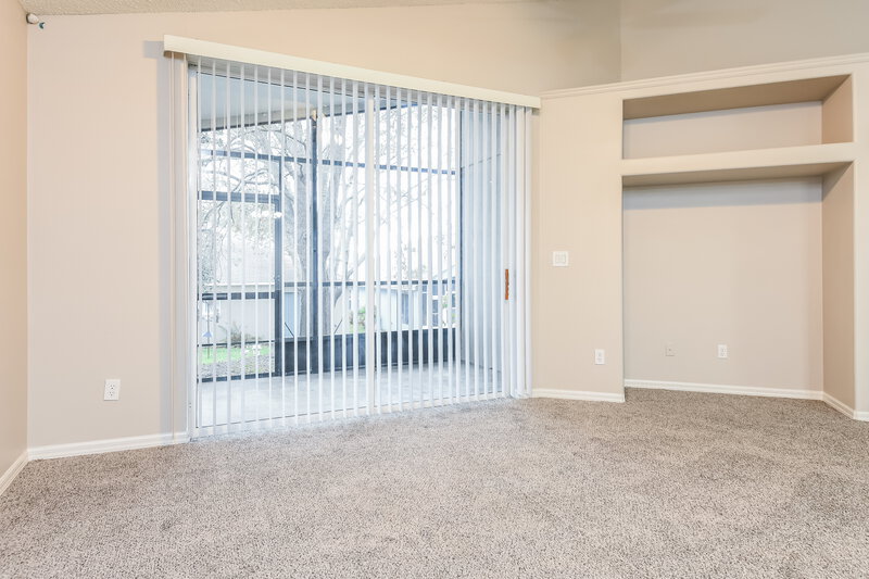 2,240/Mo, 1140 Stoneham Dr Groveland, FL 34736 Living Room View