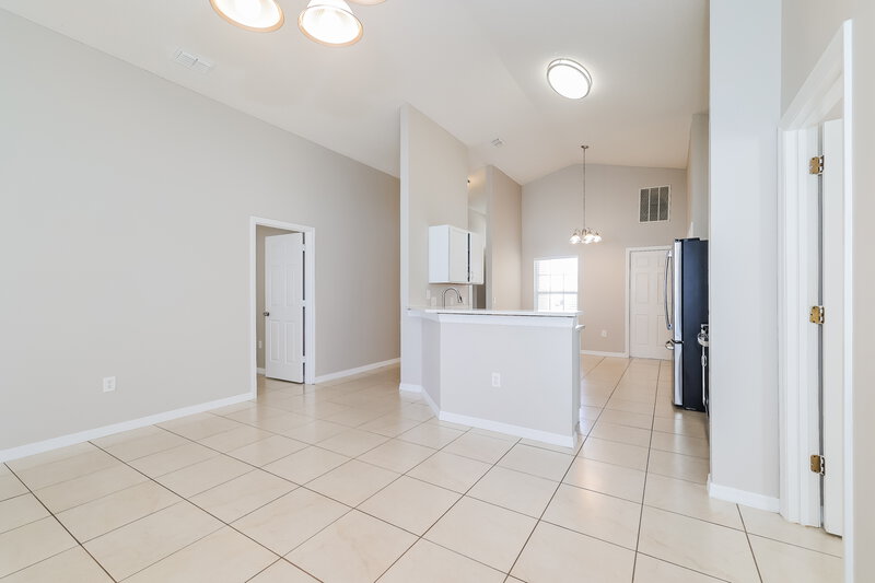 2,180/Mo, 431 Peppermill Cir Kissimmee, FL 34758 Dining Room View