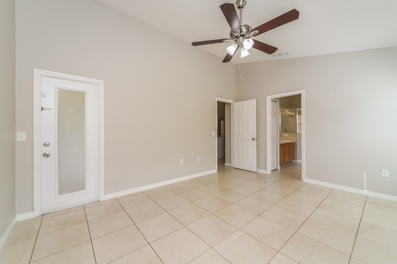1,970/Mo, 431 Peppermill Cir Kissimmee, FL 34758 Main Bedroom View 2