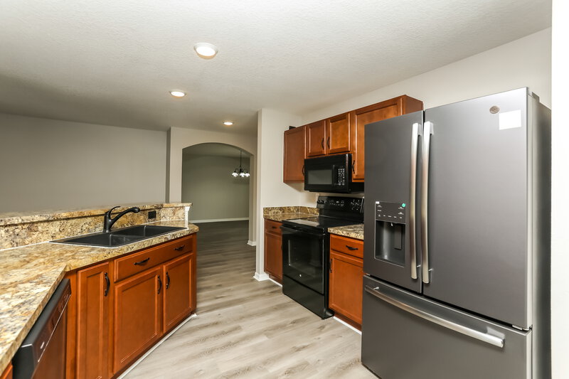 2,090/Mo, 2359 Bracknell Forest Trail Tavares, FL 32778 Misc View 5