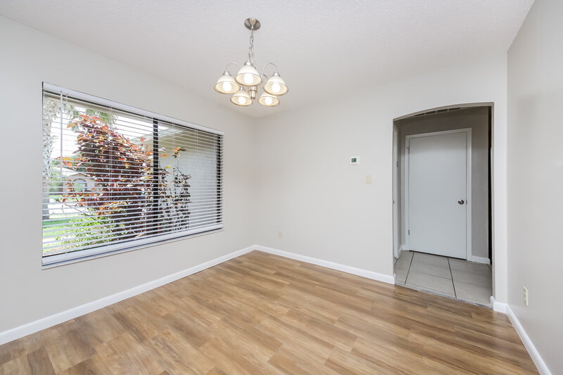 2,785/Mo, 2854 Camomile Dr Orlando, FL 32837 Dining Room View