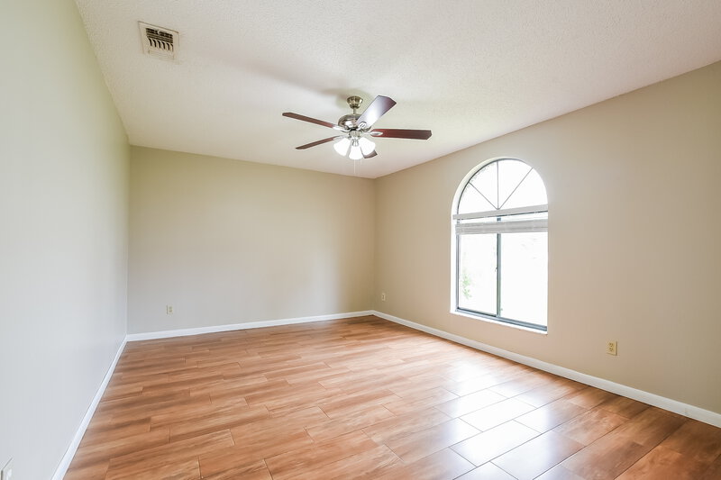 2,590/Mo, 2854 Camomile Dr Orlando, FL 32837 Family Room View