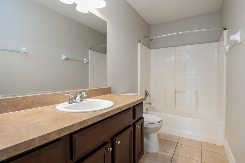 2,400/Mo, 7013 Buttonbush Loop Harmony, FL 34773 Bathroom View
