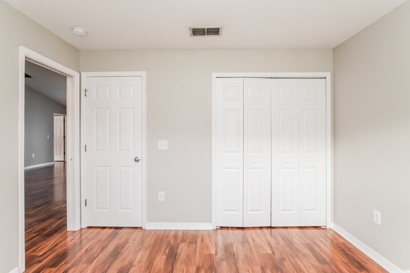2,175/Mo, 424 Fieldstream W Blvd Orlando, FL 32825 Bedroom View