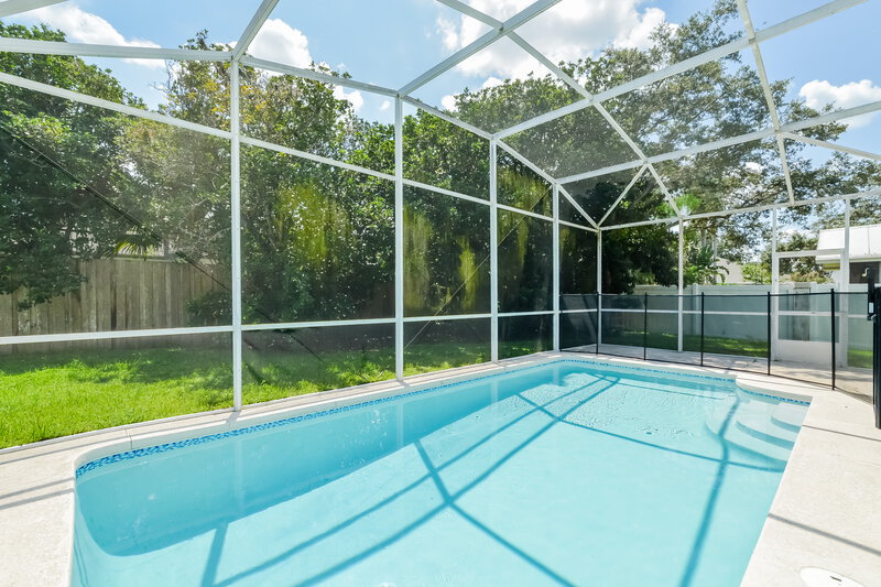 2,950/Mo, 14834 Oldham Dr Orlando, FL 32826 Backyard View