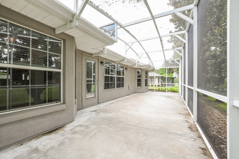 2,185/Mo, 4749 Abaco Dr Tavares, FL 32778 Sun Room View
