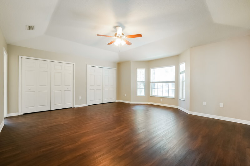 2,185/Mo, 4749 Abaco Dr Tavares, FL 32778 Main Bedroom View