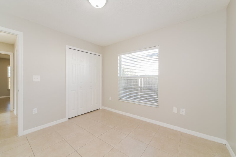 1,980/Mo, 307 Mormanno Way Kissimmee, FL 34758 Bedroom View 2