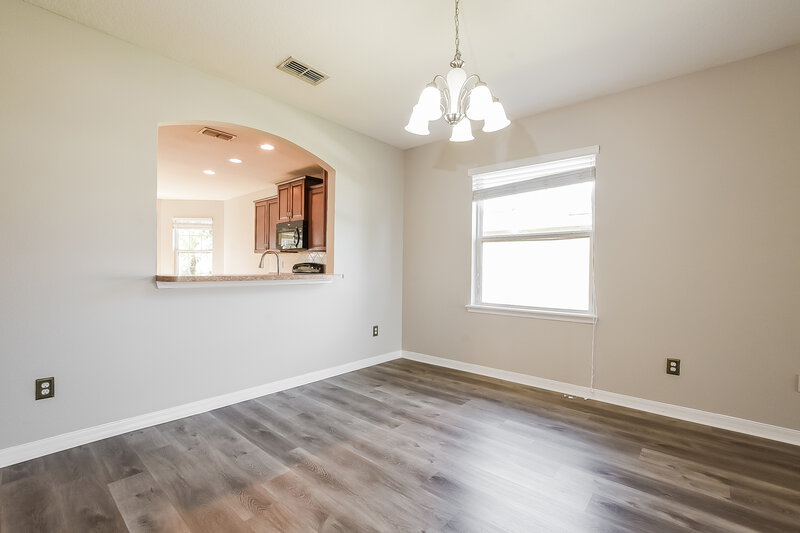 2,000/Mo, 194 Compass Rose Dr Groveland, FL 34736 Dining Room View