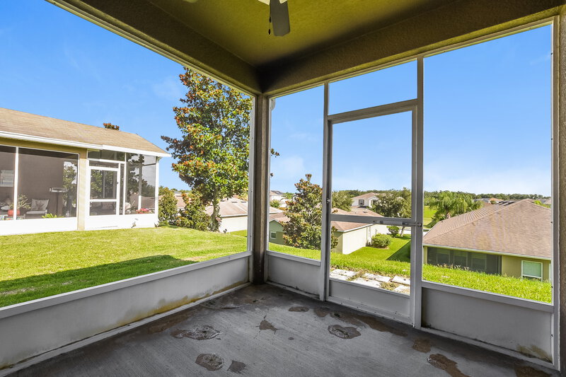 2,000/Mo, 194 Compass Rose Dr Groveland, FL 34736 Sun Room View