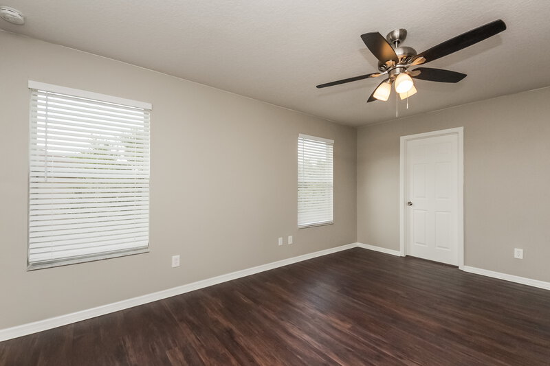 2,420/Mo, 2828 Sweetspire Cir Kissimmee, FL 34746 Main Bedroom View