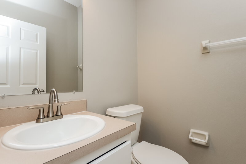 2,420/Mo, 2828 Sweetspire Cir Kissimmee, FL 34746 Powder Room View