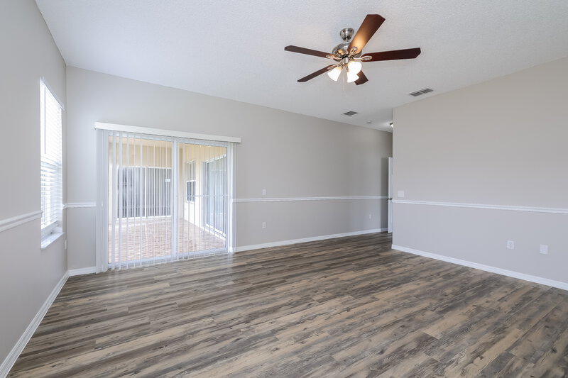 2,595/Mo, 133 Mediterranean Ct Kissimmee, FL 34758 Main Bedroom View 2