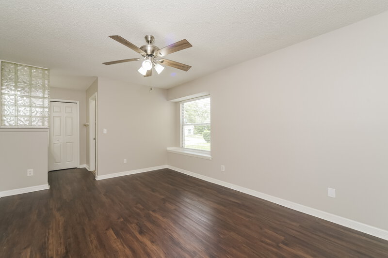 1,965/Mo, 1833 Iroquois Dr Apopka, FL 32703 Main Bedroom View