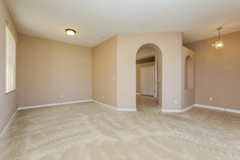 2,340/Mo, 534 Cortona Dr Orlando, FL 32828 Family Room View