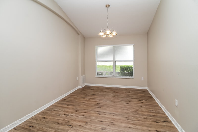 2,560/Mo, 30700 PGA Dr Sorrento, FL 32776 Dining Room View