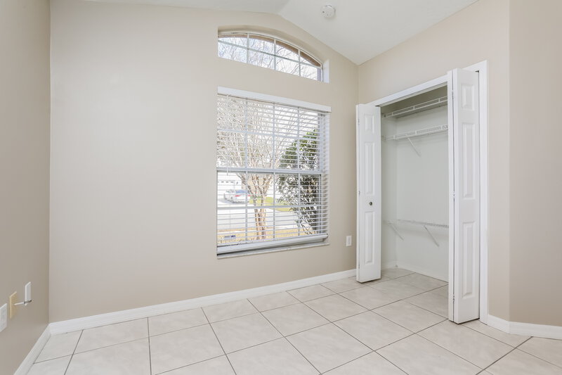 1,990/Mo, 108 Thornbury Ln Kissimmee, FL 34744 Bedroom View 2