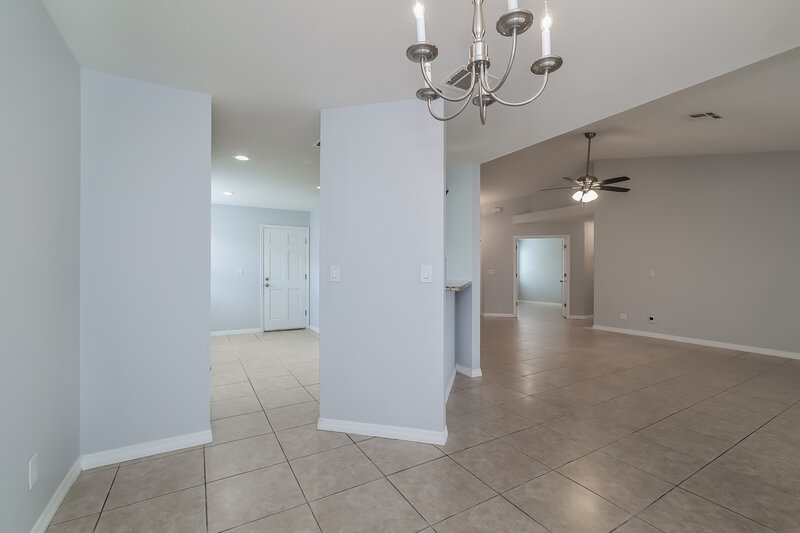1,975/Mo, 652 N Delmonte Ct Kissimmee, FL 34758 Dining Room View