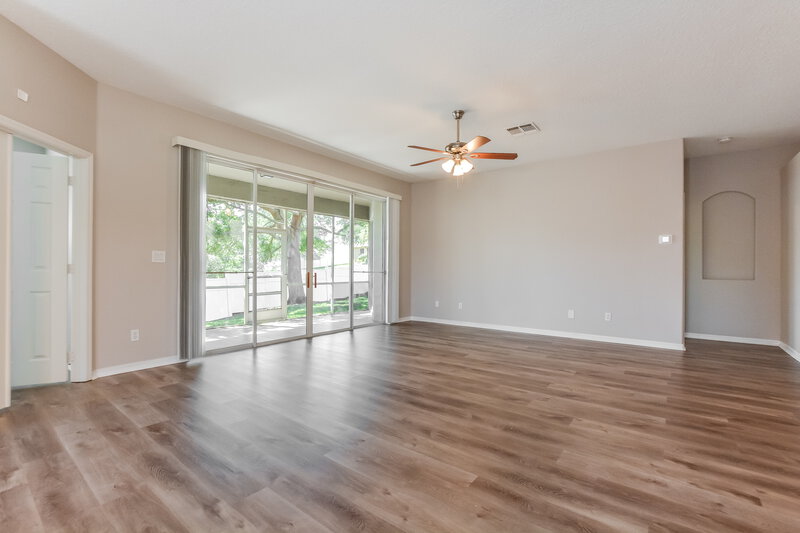 2,570/Mo, 3694 Fallscrest Cir Clermont, FL 34711 Living Room View