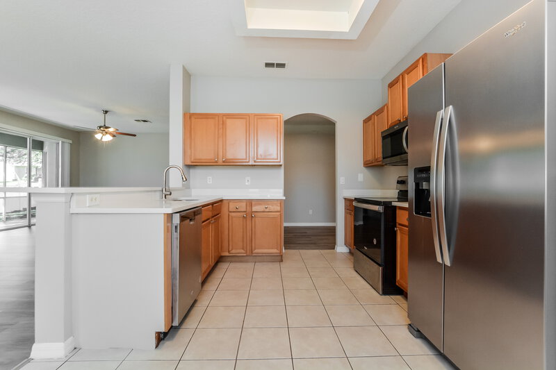 2,570/Mo, 3694 Fallscrest Cir Clermont, FL 34711 Kitchen View