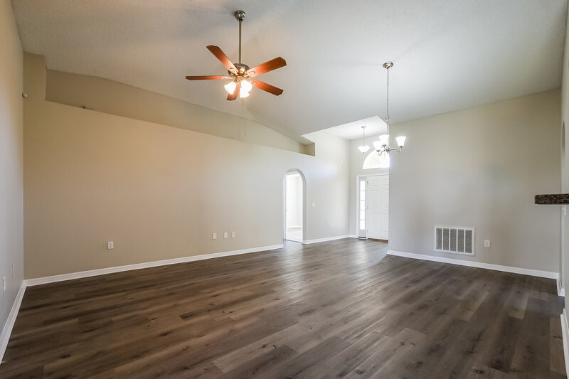 2,090/Mo, 181 Cedar Ridge Ln Sanford, FL 32771 Living Room View