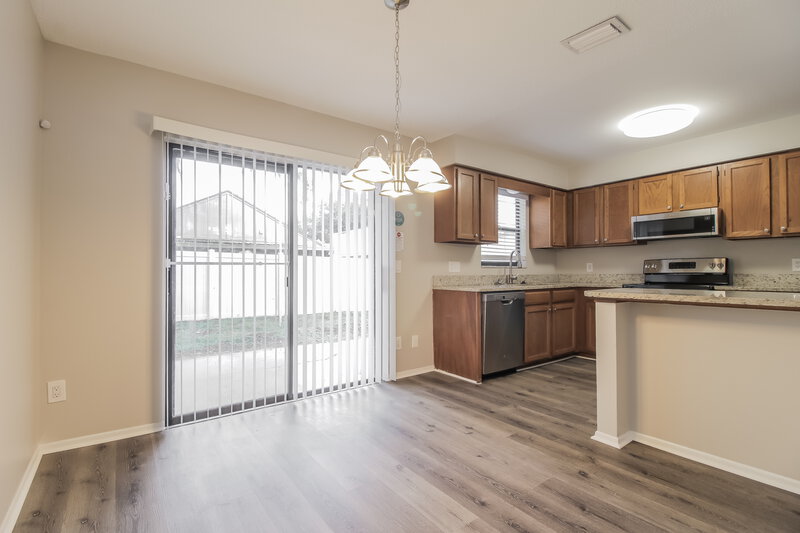 2,360/Mo, 1228 Creekbottom Cir Orlando, FL 32825 Dining Room View