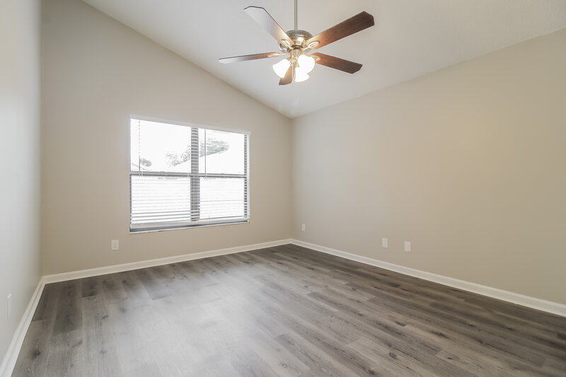 2,360/Mo, 1228 Creekbottom Cir Orlando, FL 32825 Main Bedroom View 2