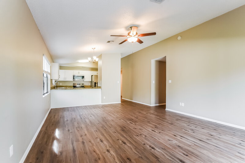 2,195/Mo, 299 Falling Leaf Ln Casselberry, FL 32707 Living Room View 2