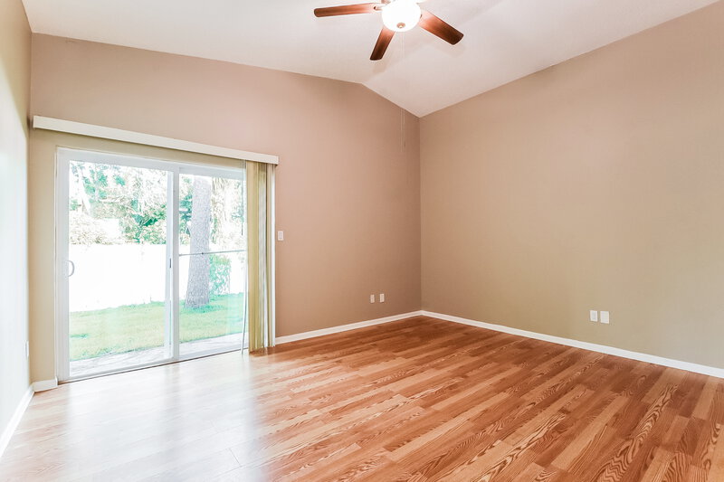 2,195/Mo, 299 Falling Leaf Ln Casselberry, FL 32707 Main Bedroom View 2