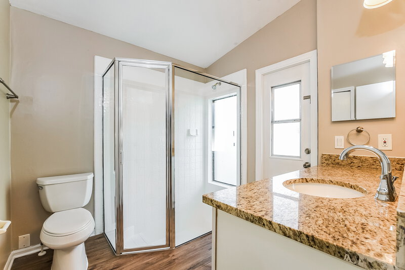 2,195/Mo, 299 Falling Leaf Ln Casselberry, FL 32707 Main Bathroom View