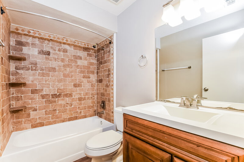 2,195/Mo, 299 Falling Leaf Ln Casselberry, FL 32707 Bathroom View