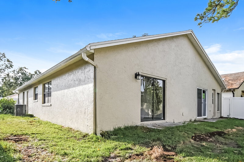 2,195/Mo, 299 Falling Leaf Ln Casselberry, FL 32707 Rear View