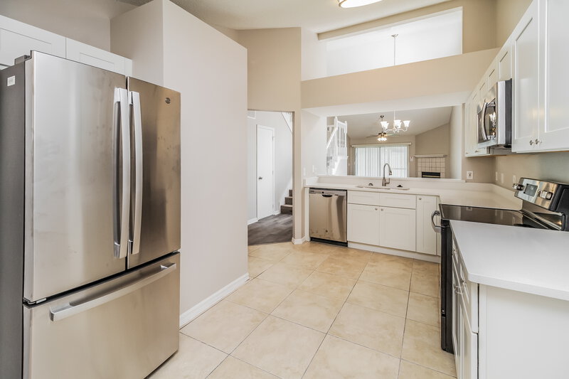 3,150/Mo, 1528 Braewick St Winter Springs, FL 32708 Kitchen View