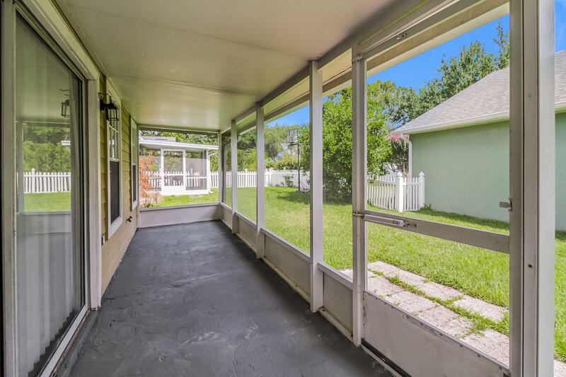 3,150/Mo, 1528 Braewick St Winter Springs, FL 32708 Sun Room View