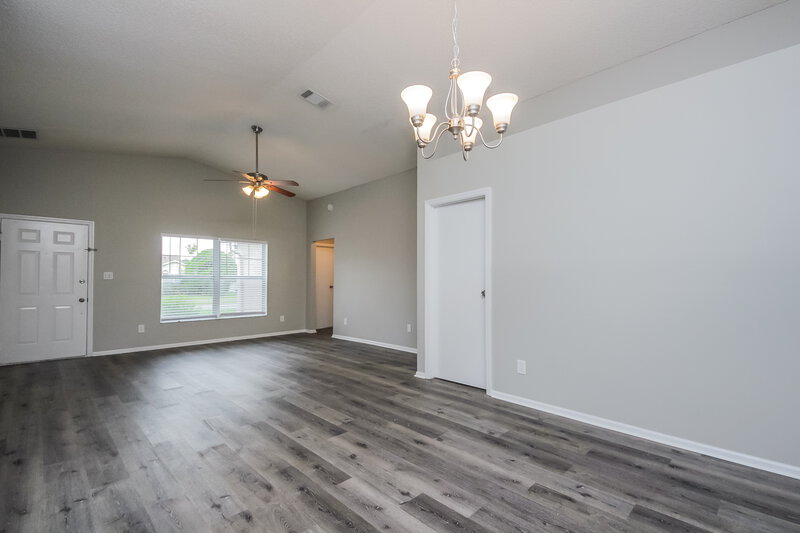 3,340/Mo, 2875 Woodruff Dr Orlando, FL 32837 Dining Room View