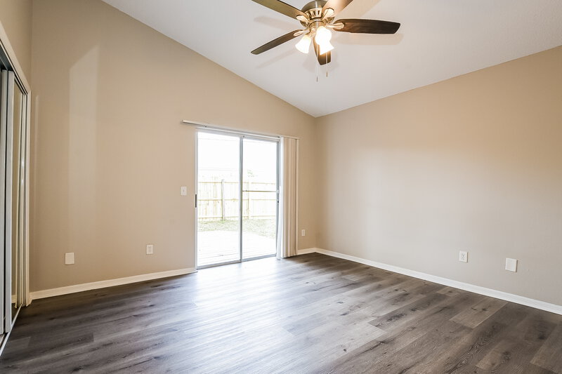 2,145/Mo, 646 Upperriver Ct Orlando, FL 32828 Main Bedroom View