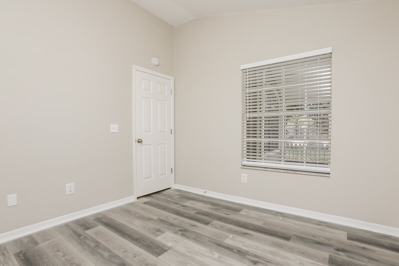 2,115/Mo, 1533 Oakwood Ct Apopka, FL 32703 Main Bedroom View