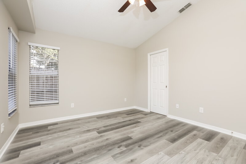 2,115/Mo, 1533 Oakwood Ct Apopka, FL 32703 Bedroom View 3