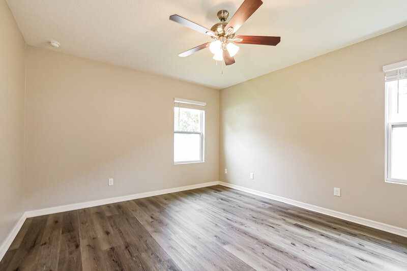 2,150/Mo, 3387 Landing View Tavares, FL 32778 Main Bedroom View 2