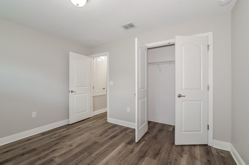 2,205/Mo, 2214 Angel Fish Loop Leesburg, FL 34748 Bedroom View 4