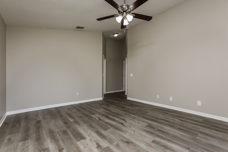 2,420/Mo, 4205 Shadow Creek Cir Oviedo, FL 32765 Main Bedroom View 2