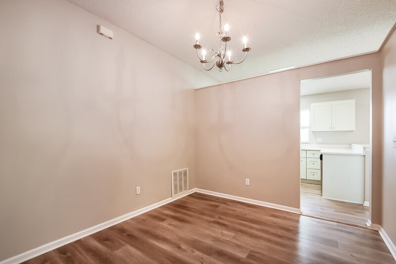 2,455/Mo, 7741 Wicklow Cir Orlando, FL 32817 Dining Room View