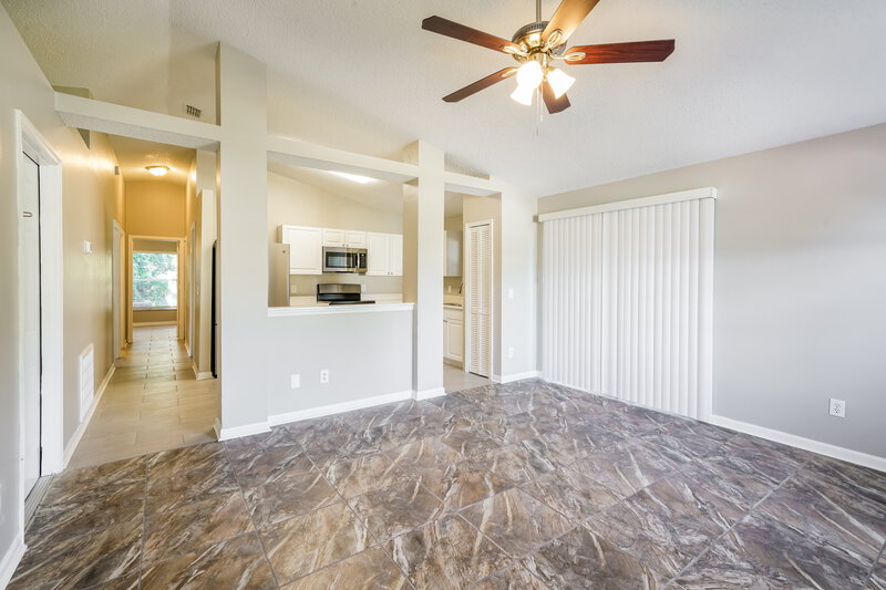 1,870/Mo, 304 McCoy Village Ct Apopka, FL 32712 Dining Room View