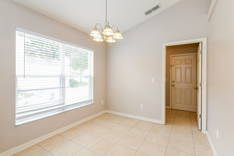 2,290/Mo, 2129 Fish Eagle St Clermont, FL 34714 Dining Room View 2