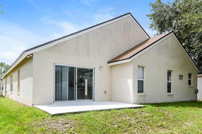 2,290/Mo, 2129 Fish Eagle St Clermont, FL 34714 Rear View
