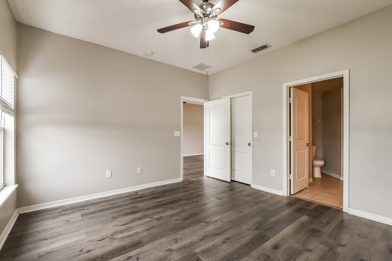 2,325/Mo, 4244 Waterside Pointe Cir Orlando, FL 32829 Main Bedroom View 2